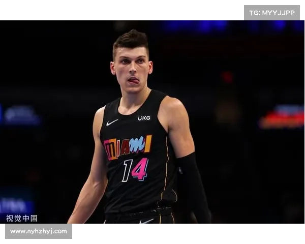 布克职业生涯数据分析与发展趋势探讨：从得分王到全能领袖的转型之路